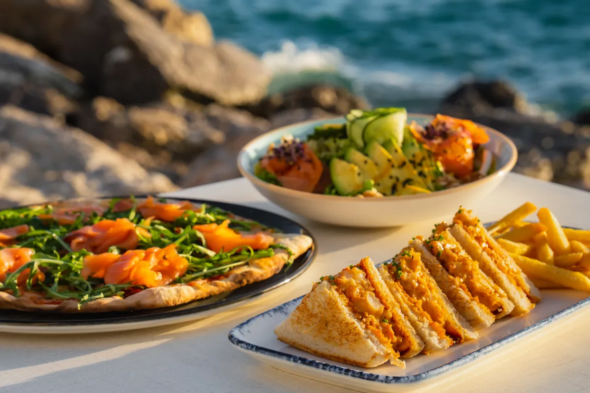 Pizza, poke bowl y sándwich para compartir en AQUA Terrace